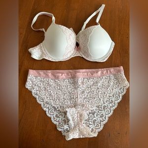 Victoria’s Secret bra & panties